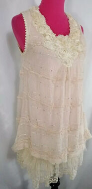 Pretty Angel NWT Tiered Lace Rossette Sequined Dress Size S Peach